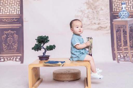 资兴孕妇肚子上的黑线
